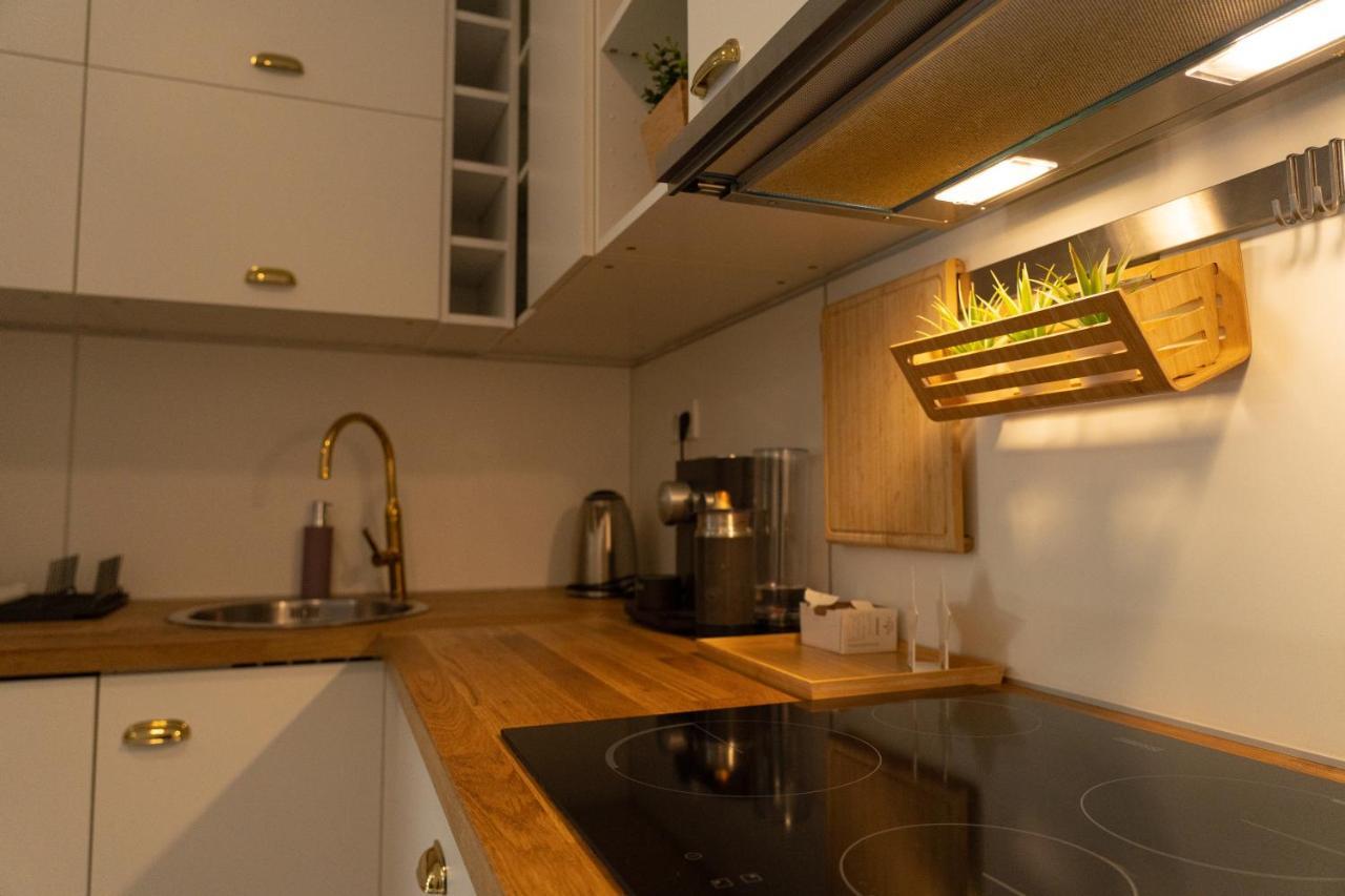 Atana Luxury Apartments Siofok Bagian luar foto