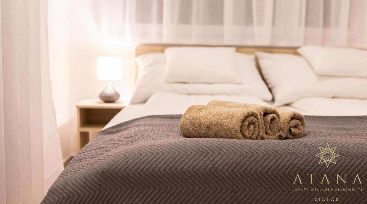 Atana Luxury Apartments Siofok Bagian luar foto