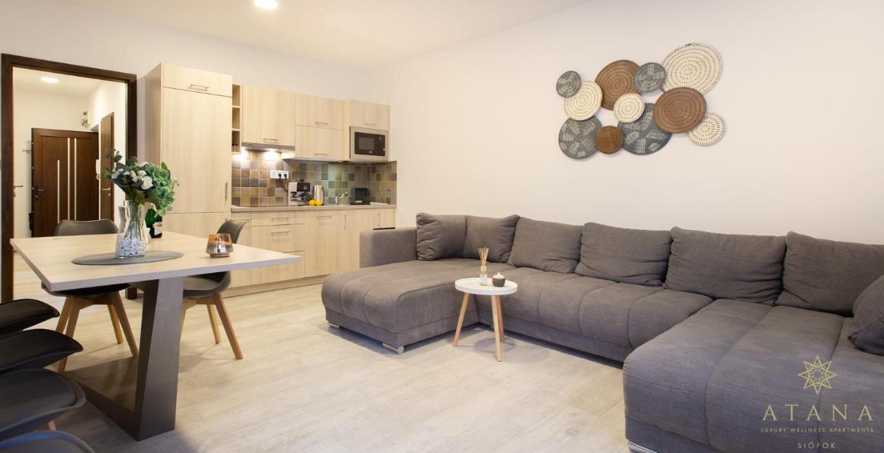 Atana Luxury Apartments Siofok Bagian luar foto