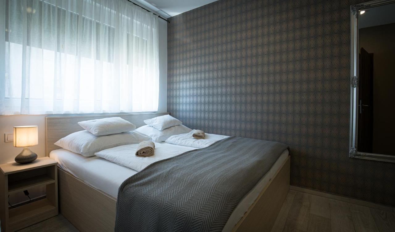 Atana Luxury Apartments Siofok Bagian luar foto