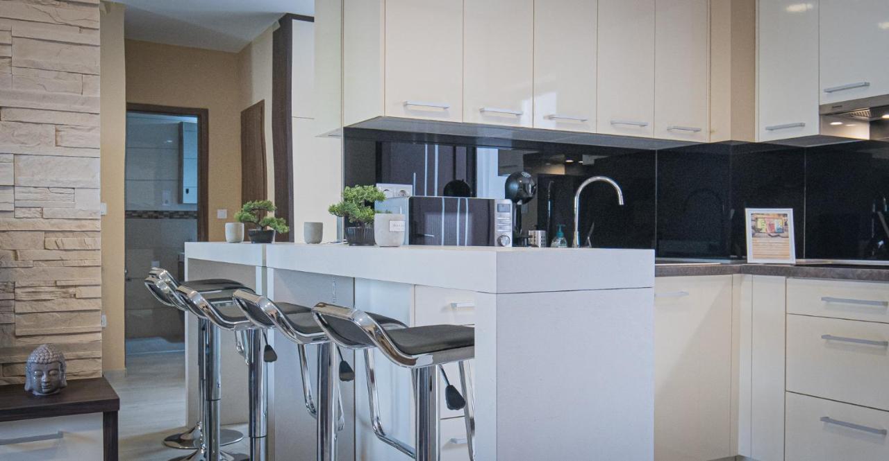Atana Luxury Apartments Siofok Bagian luar foto