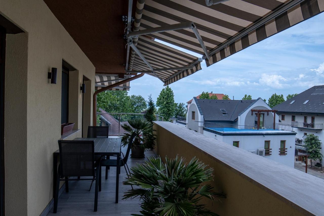 Atana Luxury Apartments Siofok Bagian luar foto