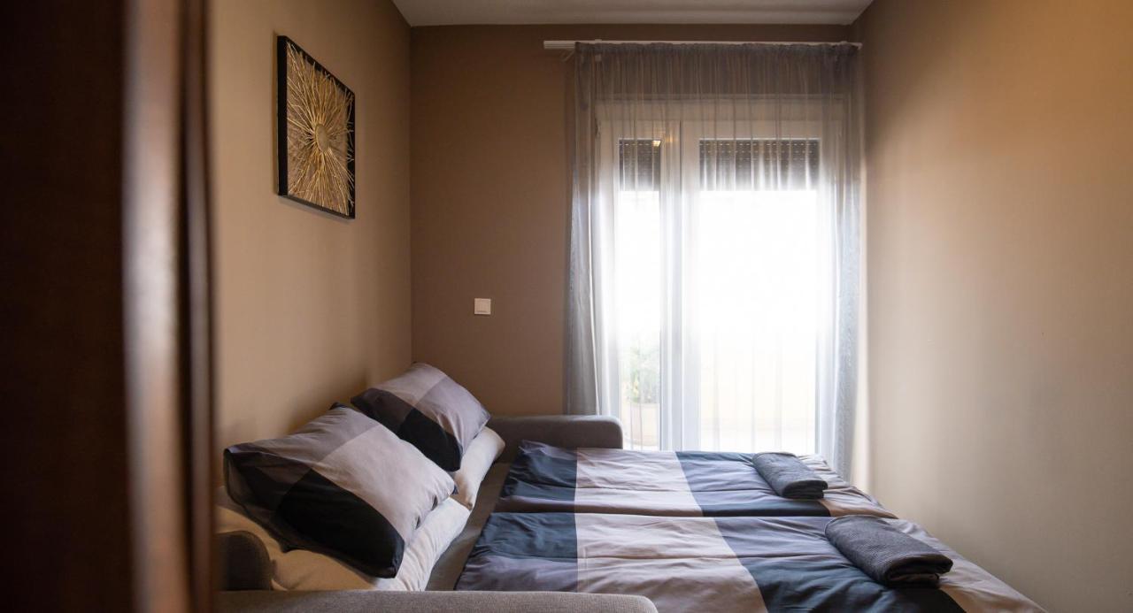 Atana Luxury Apartments Siofok Bagian luar foto